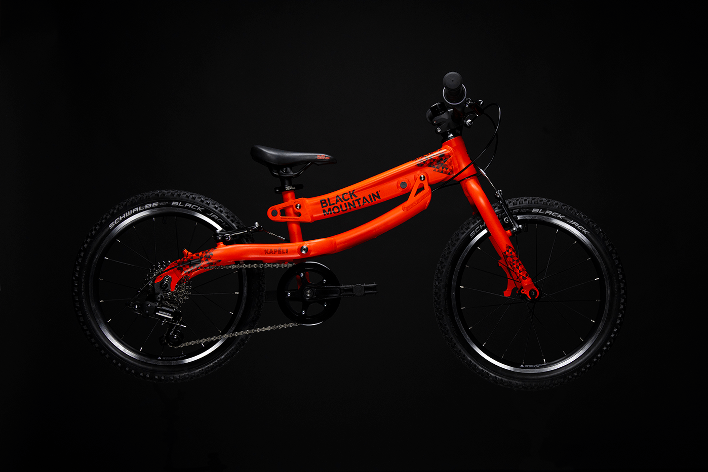 Black mountain bikes hot sale hours